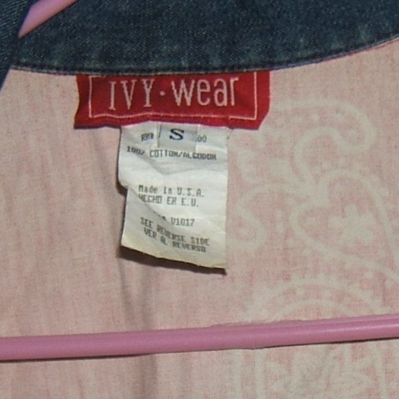 Ivy Wear Vintage 70 Red White Denim Western Horseshoe Buttons 100% Cotton Small. - Picture 7 of 11